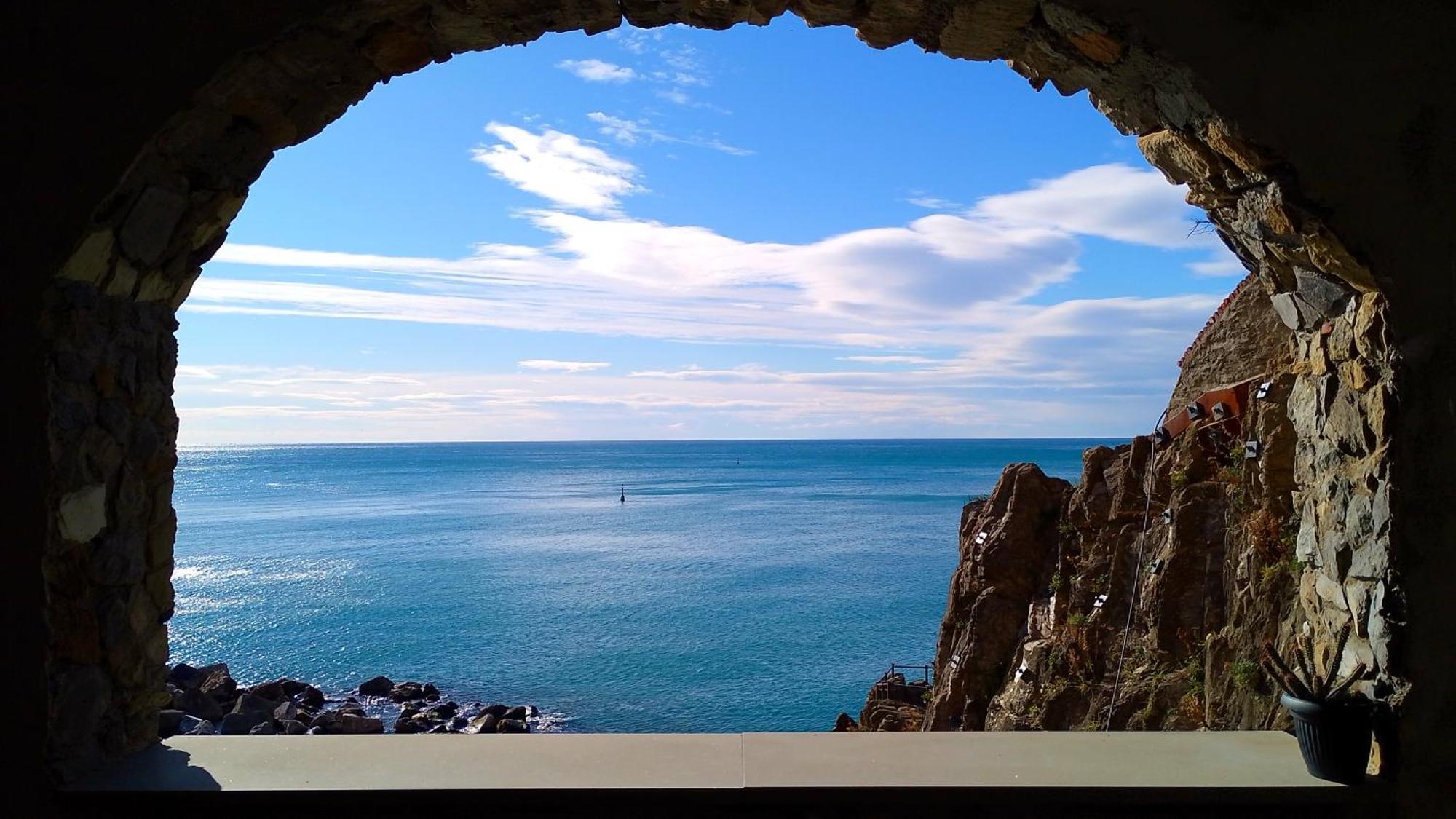 L'Incanto Divino Di Fronte Solo L'Orizzonte! ริโอมัจโจเร ภายนอก รูปภาพ