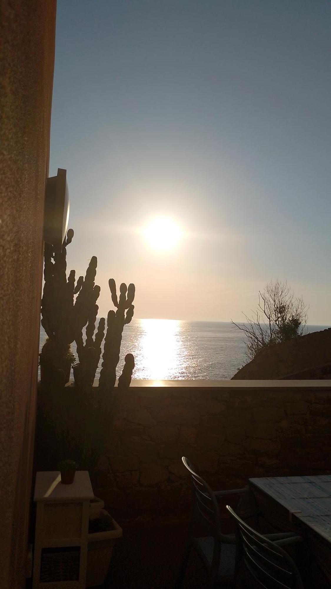 L'Incanto Divino Di Fronte Solo L'Orizzonte! ริโอมัจโจเร ภายนอก รูปภาพ